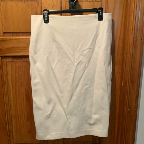 Le Chateau Straight Pencl Skirt in White Size 12 - Picture 2 of 8